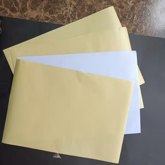 Papel base adhesivo de papel de liberación de silicona amarillo